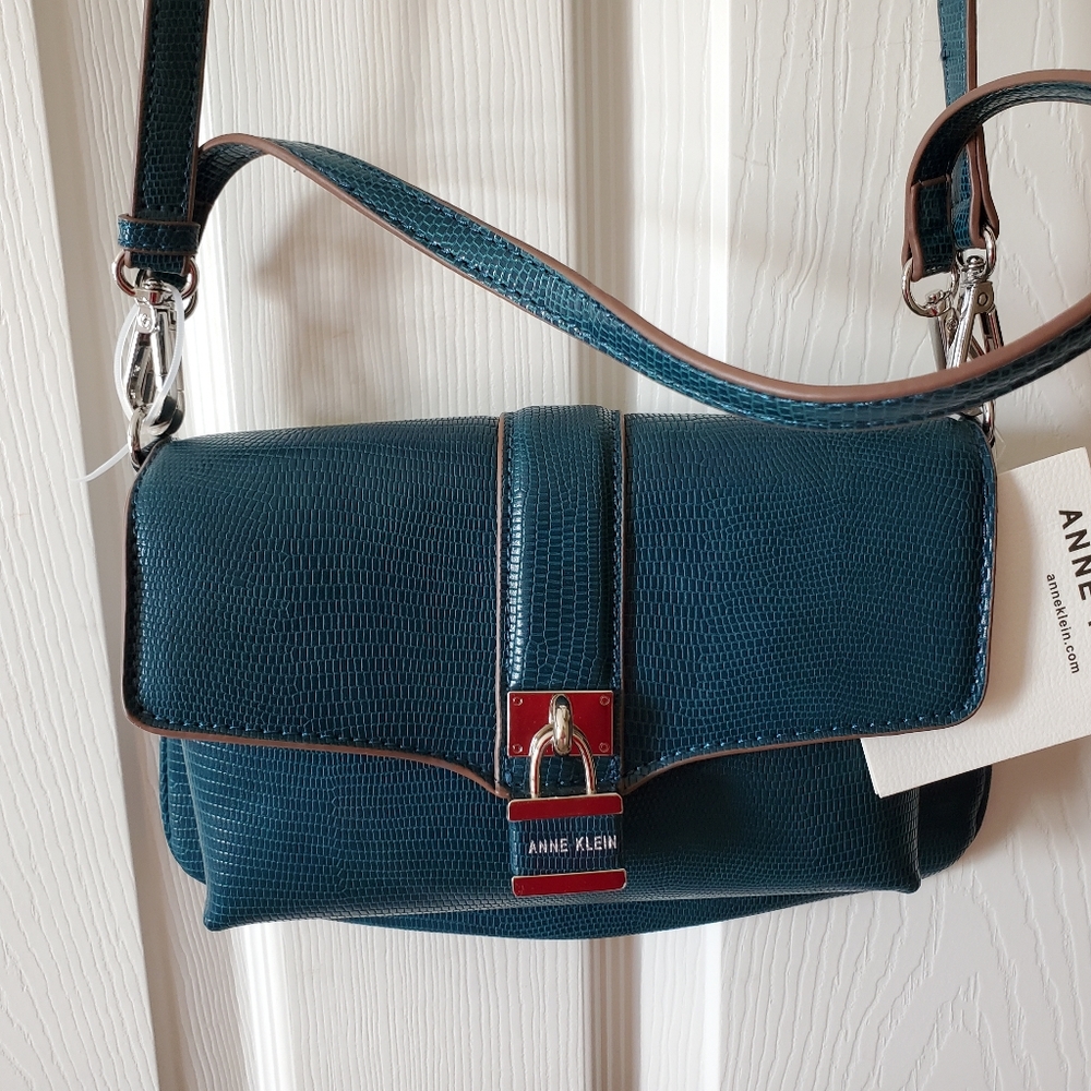 Anne Klein Forest Green purse, Never used